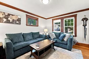 99 Thorndike St, Arlington, MA 02474 - Photo 2