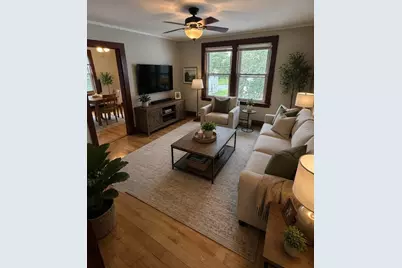 8 Harding St #B, Grafton, MA 01560 - Photo 4