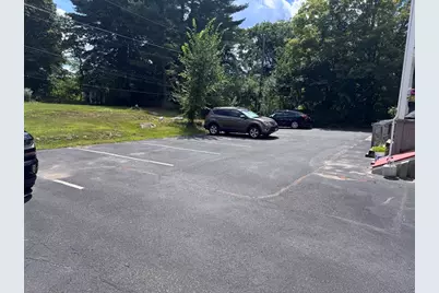 8 Harding St #B, Grafton, MA 01560 - Photo 16
