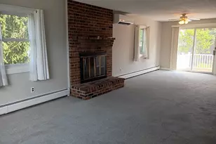 14 Coltin, Newburyport, MA 01950 - Photo 2
