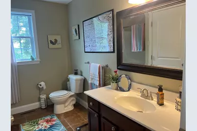 609 Detroit St, Fall River, MA 02721 - Photo 4