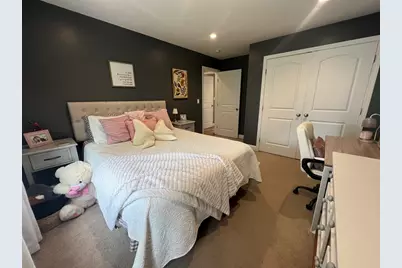 609 Detroit St, Fall River, MA 02721 - Photo 10