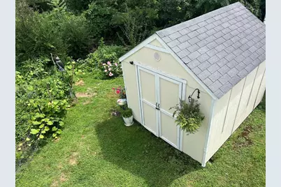 609 Detroit St, Fall River, MA 02721 - Photo 18