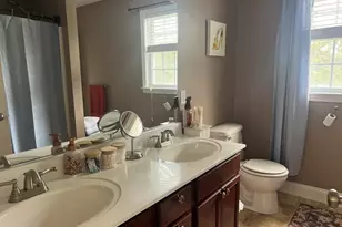 609 Detroit St, Fall River, MA 02721 - Photo 8