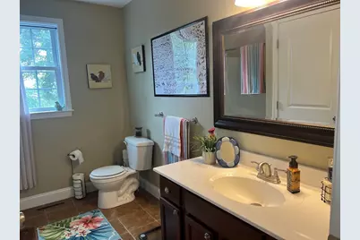 609 Detroit St, Fall River, MA 02721 - Photo 4