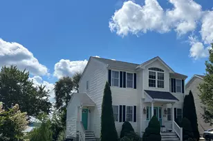 609 Detroit St, Fall River, MA 02721 - Photo 24