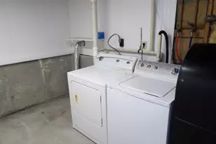 152 Manville St, Leicester, MA 01542 - Photo 16