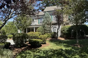 97 Sylvan St, Danvers, MA 01923 - Photo 2