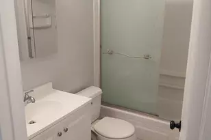 124 Ash St, Fall River, MA 02724 - Photo 18