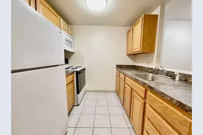 400 Massachusetts Avenue #1, Boston, MA 02115 - Photo 2