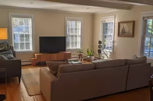 141 Main St, Essex, MA 01929 - Photo 4
