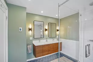3 Woburn St, Medford, MA 02155 - Photo 28