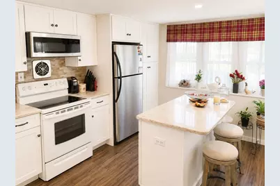 19 Ferndale Drive, Halifax, MA 02338 - Photo 4