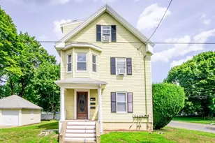1 Lincoln St, Stoneham, MA 02180 - Photo 4
