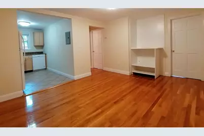 8 Kenwood St #4, Cambridge, MA 02141 - Photo 8