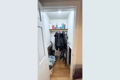 8 Kenwood St #4, Cambridge, MA 02141 - Photo 4
