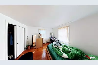8 Kenwood St #4, Cambridge, MA 02141 - Photo 8