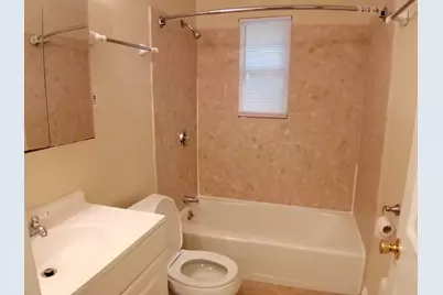 8 Kenwood St #4, Cambridge, MA 02141 - Photo 10