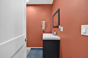 44 Worley St, Boston, MA 02132 - Photo 12