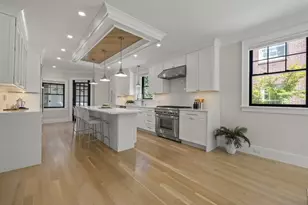 579 Centre St, Newton, MA 02458 - Photo 10