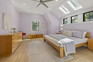 579 Centre St, Newton, MA 02458 - Photo 20