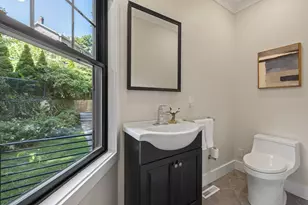 579 Centre St, Newton, MA 02458 - Photo 18