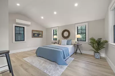 579 Centre St, Newton, MA 02458 - Photo 6