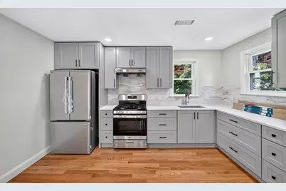 63 Malden St #2, Malden, MA 02148 - Photo 14