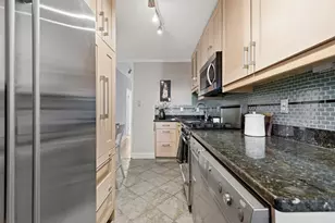 262 Sidney, Cambridge, MA 01239 - Photo 6