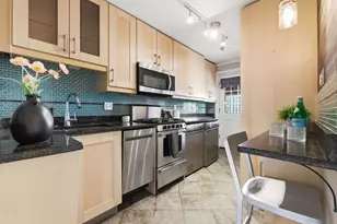 262 Sidney, Cambridge, MA 01239 - Photo 2