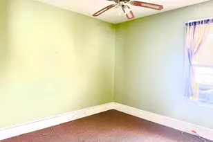 87 Hathaway St, New Bedford, MA 02746 - Photo 6