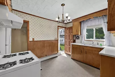 157 Denver Street, Fall River, MA 02724 - Photo 8
