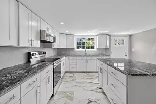 24 Emerson St, Fall River, MA 02720 - Photo 4