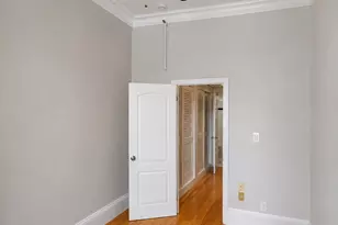 113 Beacon St, Boston, MA 02116 - Photo 10