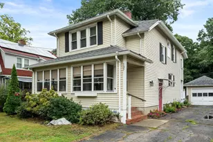 137 Belvidere St, Springfield, MA 01108 - Photo 2