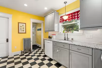137 Belvidere Street, Springfield, MA 01108 - Photo 10