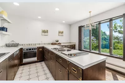 8 Rouse Rd., Gloucester, MA 01930 - Photo 6