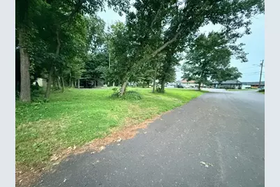 60 Wakefield Ave Webster Lake, Webster, MA 01570 - Photo 14