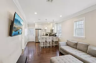 1048 Saratoga St, Boston, MA 02128 - Photo 6