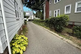 211 Beech St, Belmont, MA 02478 - Photo 26