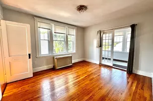 76 Babcock St, Brookline, MA 02446 - Photo 8