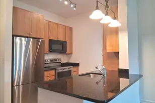 5 Repton Circle, Watertown, MA 02472 - Photo 2