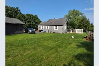 525 Chapin St, Ludlow, MA 01056 - Photo 6
