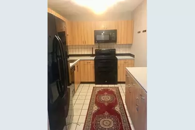 200 Locust St #604, Lynn, MA 01904 - Photo 2