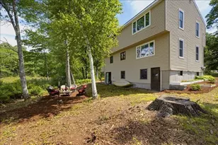 52 Sandy Pond Rd, Ayer, MA 01432 - Photo 10