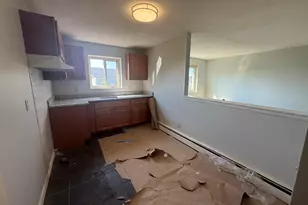 14 Border St, Lynn, MA 01905 - Photo 2