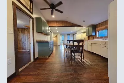 123 Rainbow Dr, Templeton, MA 01468 - Photo 2