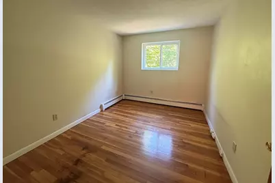 12 Border St #B3, Lynn, MA 01905 - Photo 4