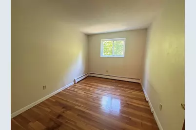 12 Border St #B3, Lynn, MA 01905 - Photo 4