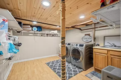 20 Mountain View St, South Hadley, MA 01075 - Photo 28
